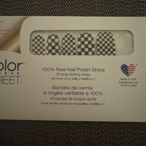 Color Street - Picture 2 of 4